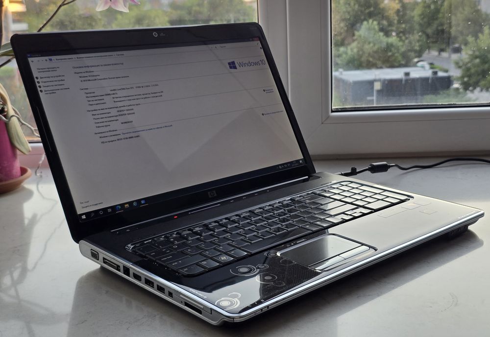 HP Pavilion dv7-2220eq
HP Pavilion dv7-2220eq