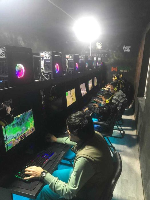 Компютер Сотилади 15 та янги