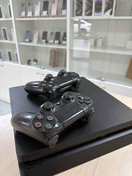 Sonyplaystation 4 оригинал без ремонтов гарантия