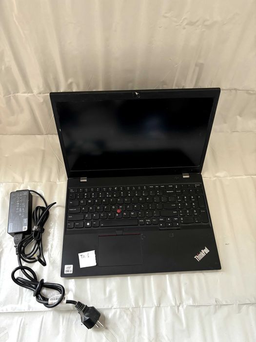 лаптоп lenovo thinkPad