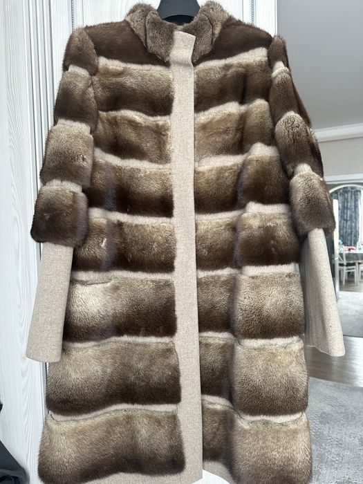 Шуба-пальто норковая.