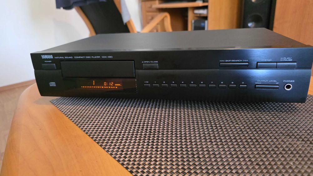 CDPlayer Yamaha CDX-490