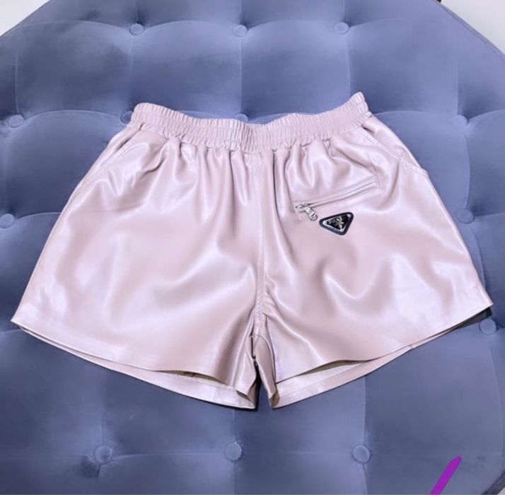 Шорты кожанный женская