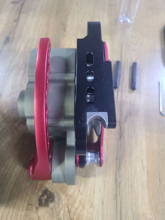 Электронный жумар