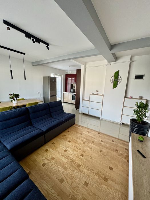 PF Vand apartament tip penthouse
