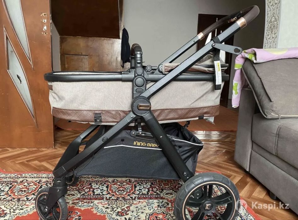 Продам коляску детскую