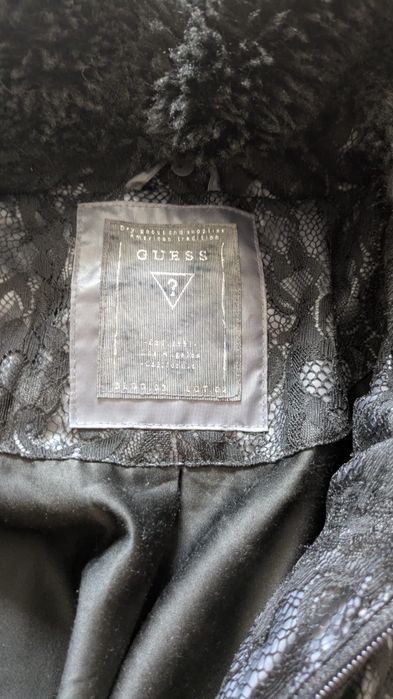 Geacă cu blăniță detașabilă Guess m/l