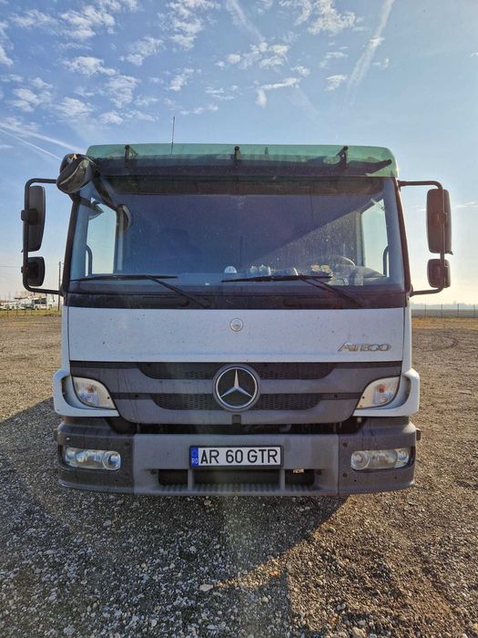 Vand / schimb MB Atego 922 Transportor/ platforma auto / utilaje