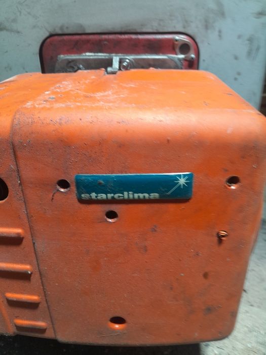 Нафтово котле със горелка