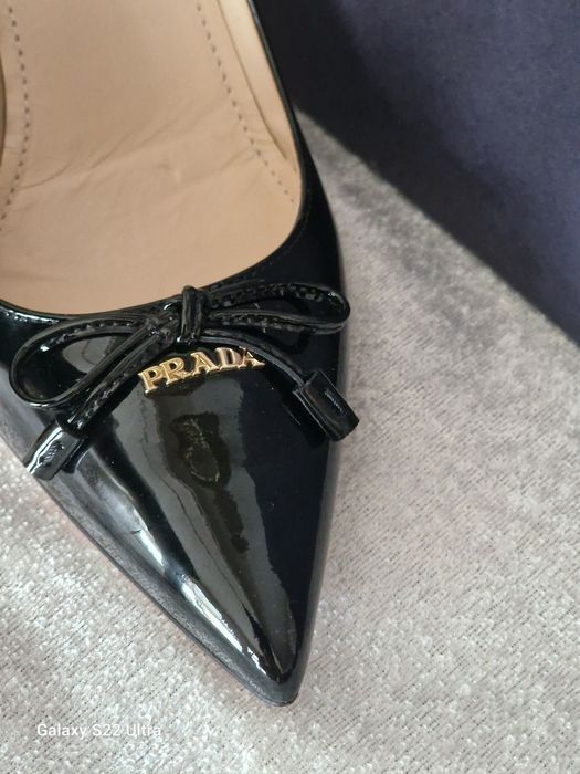Pantofi originali Prada