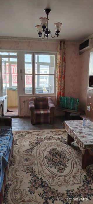 Kvartira 50 Kv. sotiladi  3-qavat