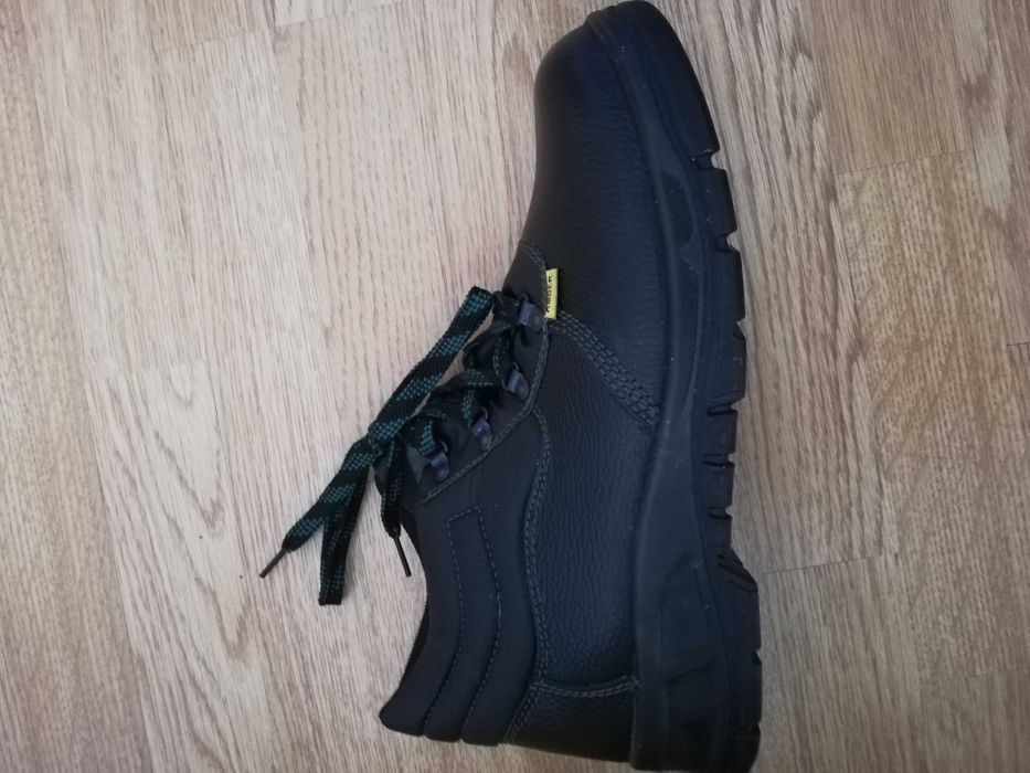 Работни обувки N 45/2бр.