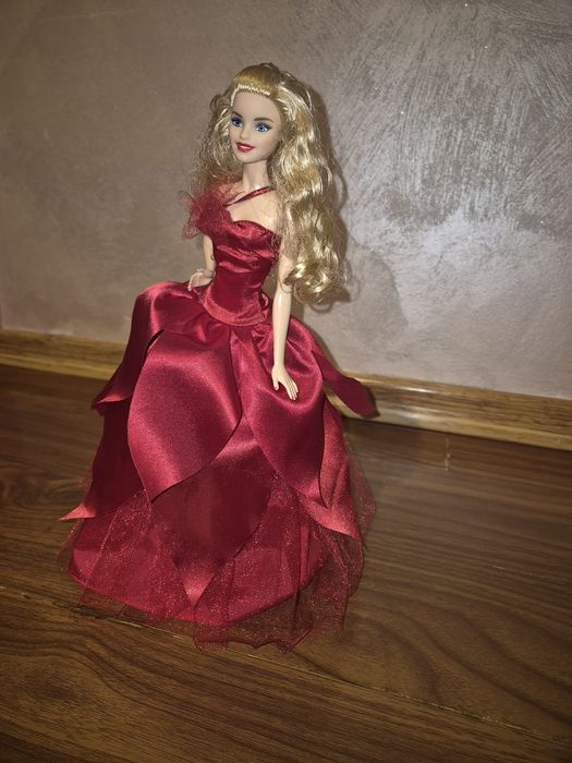 Papusa Barbie 2021 Editie de Craciun