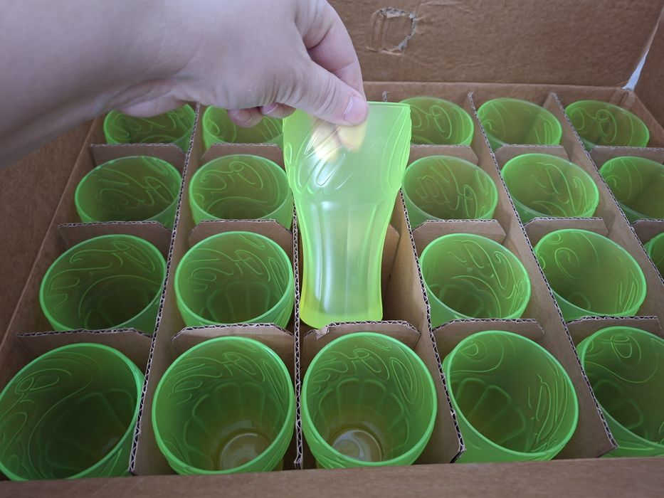 Стакан не бьющийся