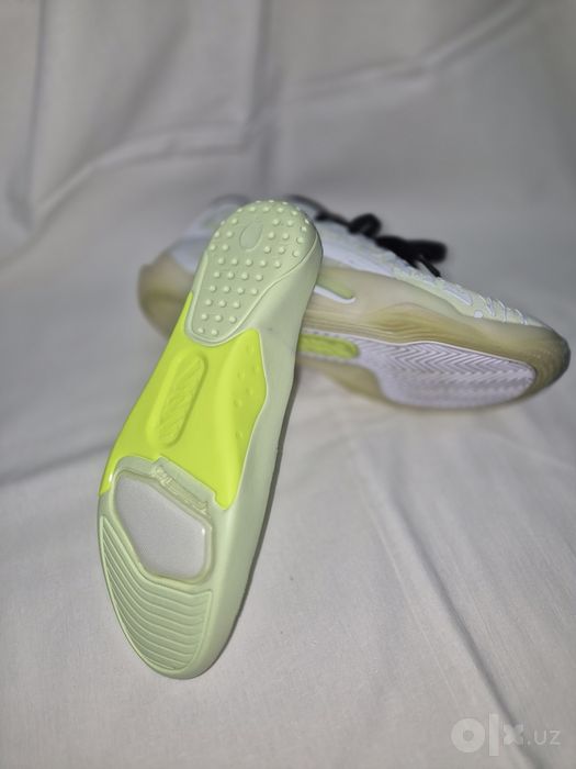 Продаются кросовки Nike Jordan Zion 3
