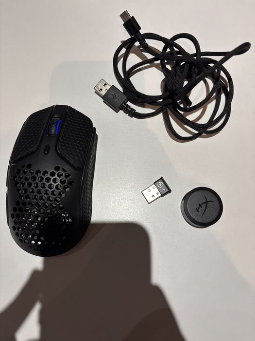 vand mouse HyperX pulsefire haste wireless