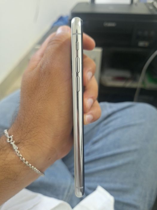Iphone X s sotiladi