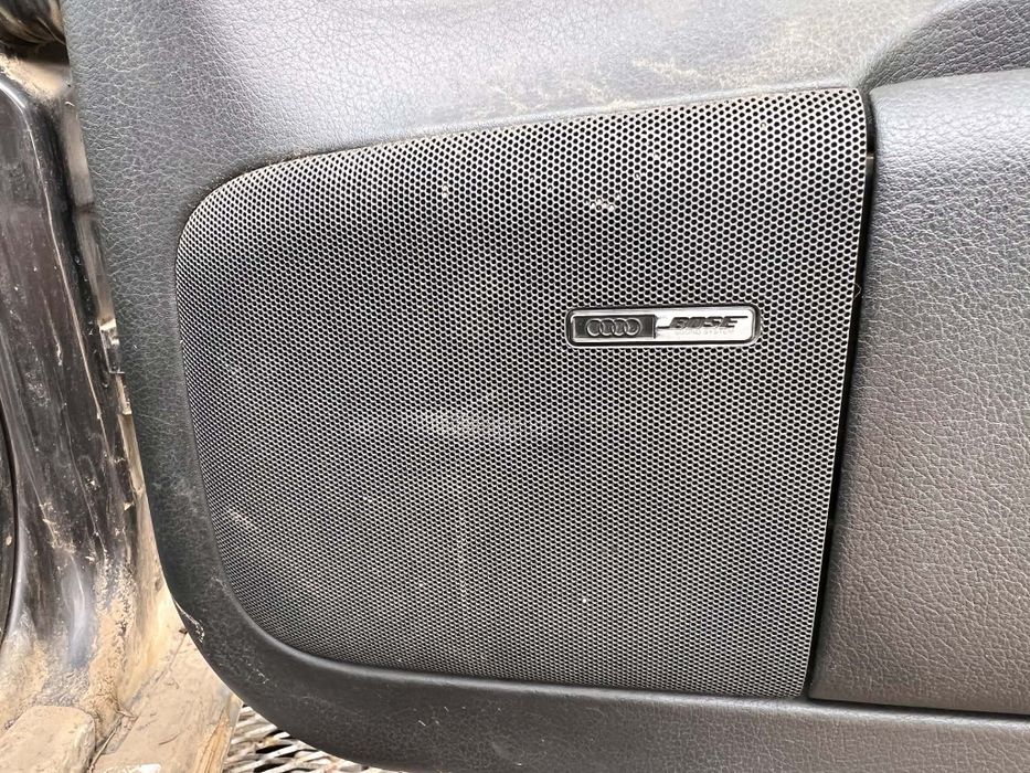 Продавам audi a6 c5 2.5 180 конски сили на части quattro