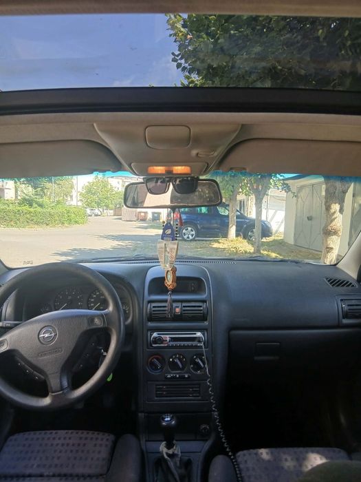 Ofer spre vânzare Opel Astra