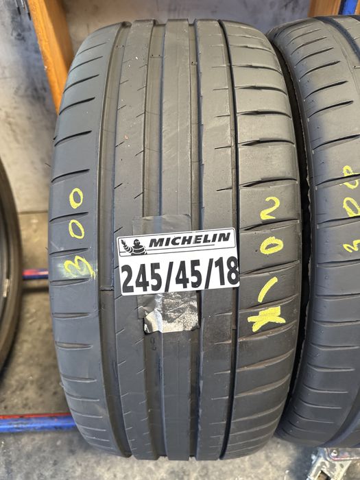 245/45/18 Michelin