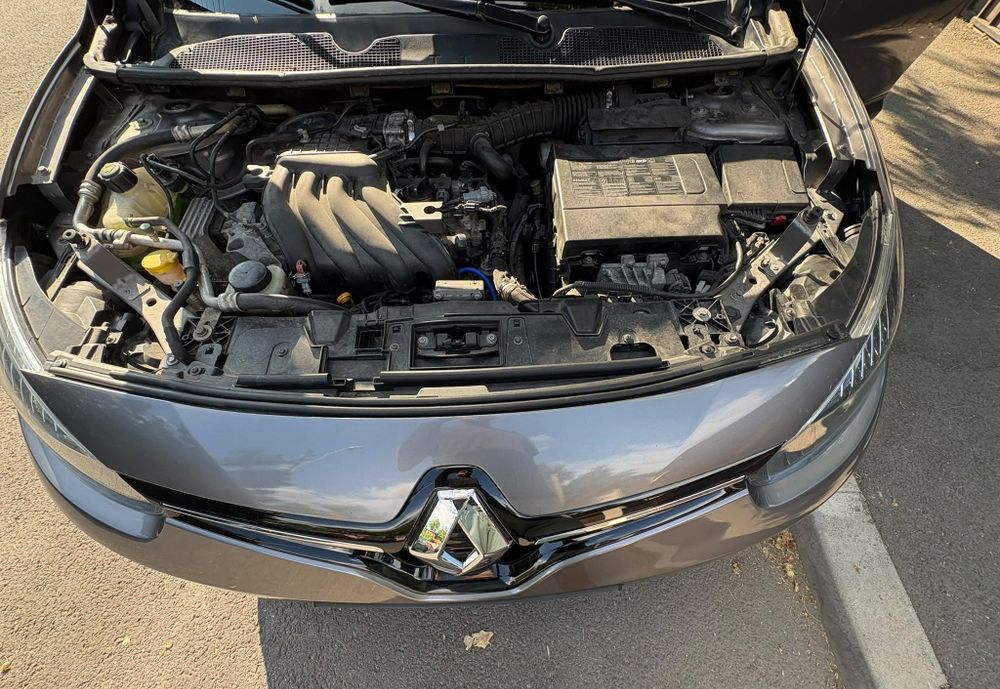 Renault fluence  1.6 și GPL