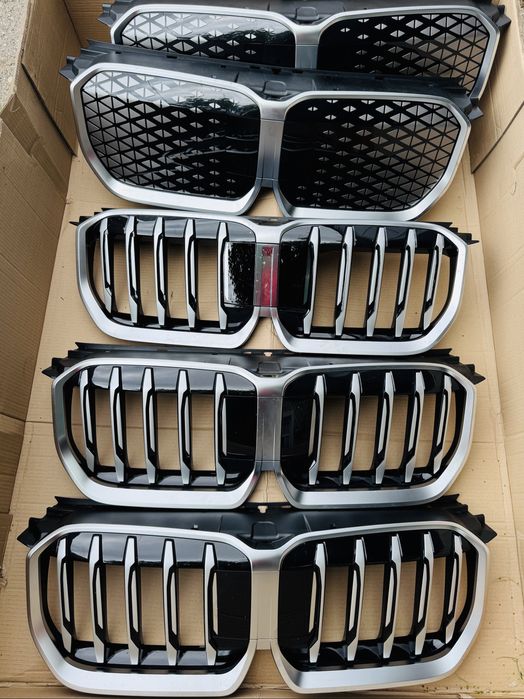 Grile fata BMW X1 U11 U12