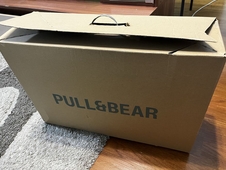 Свитера PULL&BEAR в коллаборации с Pacific Republic