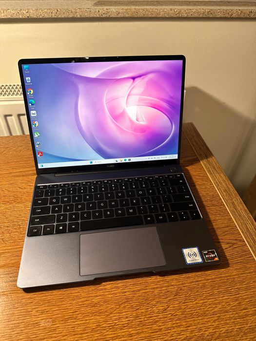 Ultraportabil Huawei MateBook 13, Ryzen 7, 16Gb RAM, 512SSD, 2K