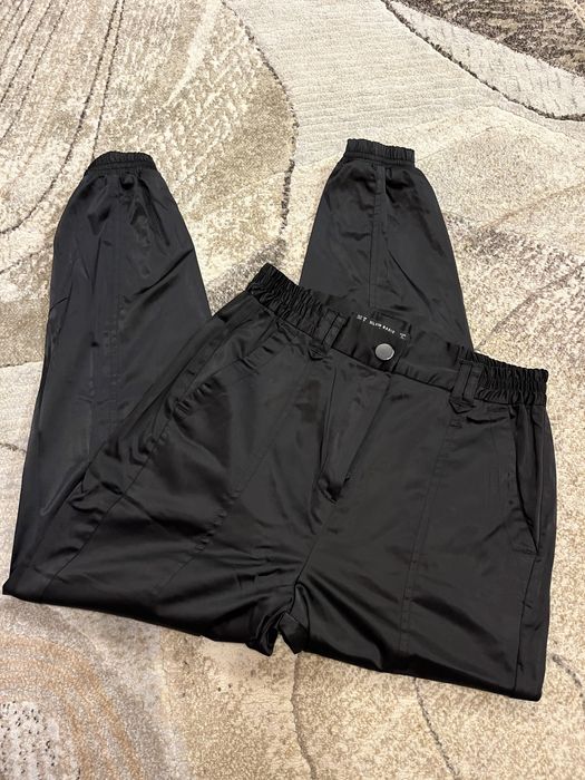 Черен панталон