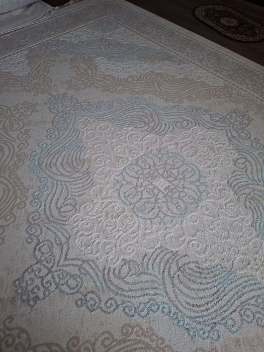 Ковёр турецкий в отличном состоянии