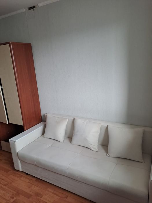 Продам диван б/у