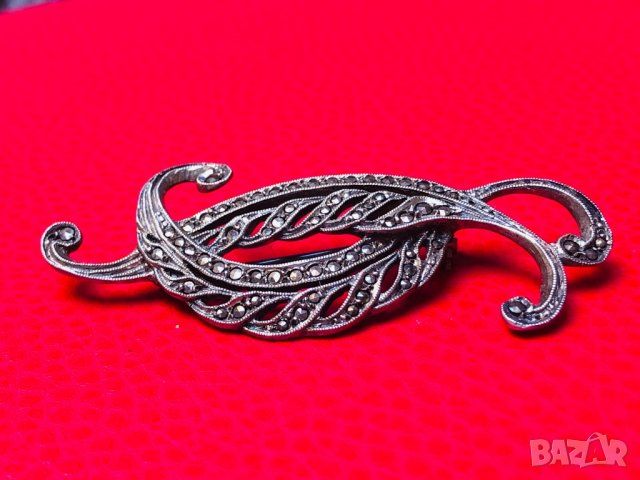 Сребърна брошка с марказити-Старо сребро!