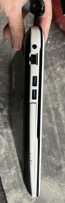 Laptop Toshiba Sayellite P50