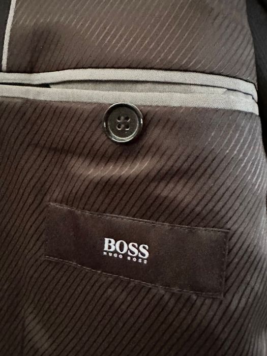 Мужской косют hugo boss
