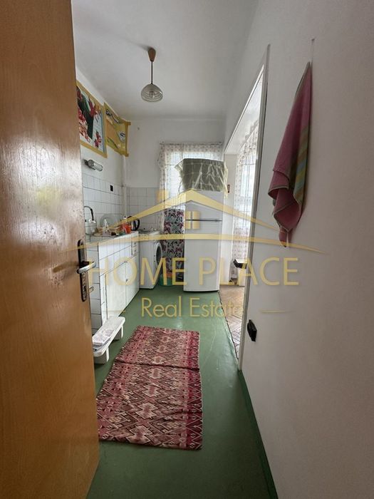 Четиристаен апартамент в кв.Чайка