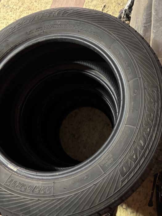 Продам резину летнюю