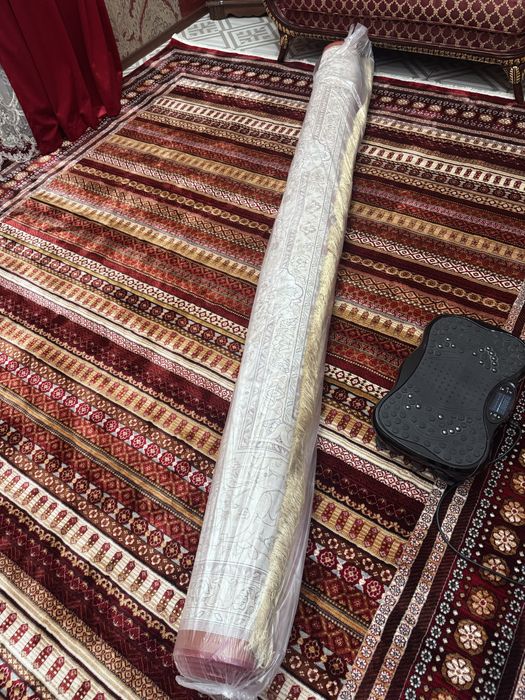 Продам ковёр 3/5 б/у 23000 Алматы