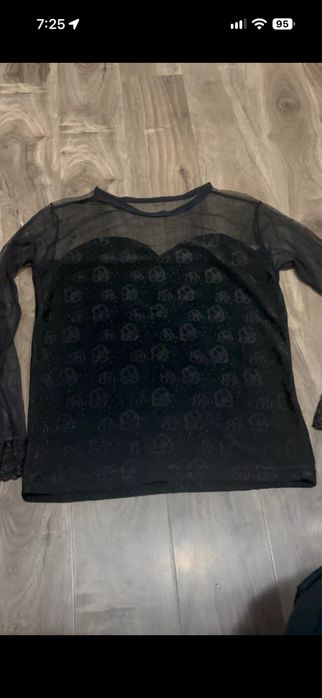 Top elegant cu plasă dantelă