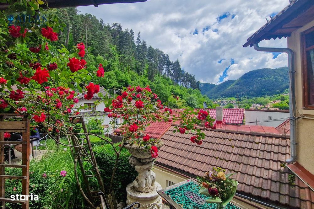 Apartament la casa, in Schei, 2 dormitoare, veranda, foisor, gradina