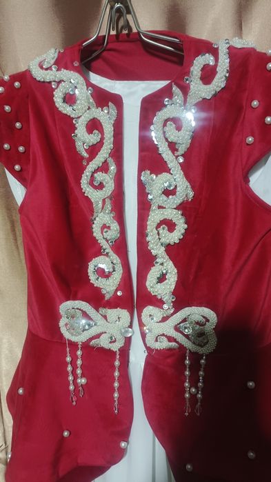 Қазақша көйлек,қамзол,тақия .42-48 р.