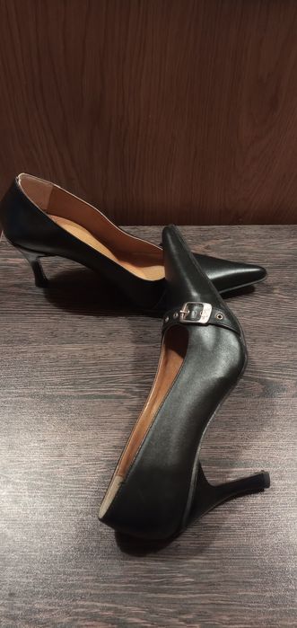 Дамски обувки естествена кожа и кецове-велур