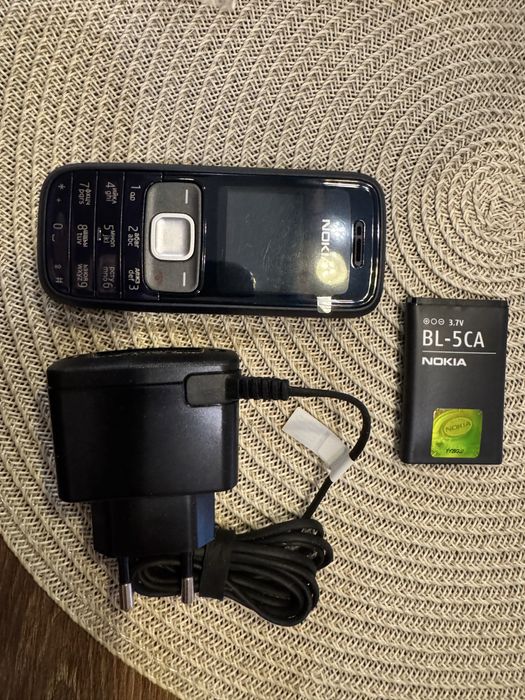 Nokia  1209  нов