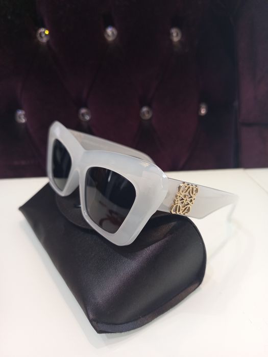 Дамски очила Loewe