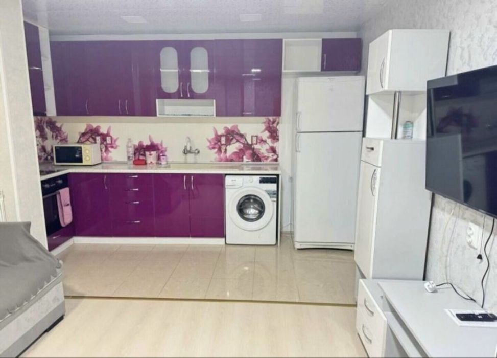 Дава се под наем Едностаен апартамент в Русе, Център - 55 кв.м за 382.5 € - Снимка #1