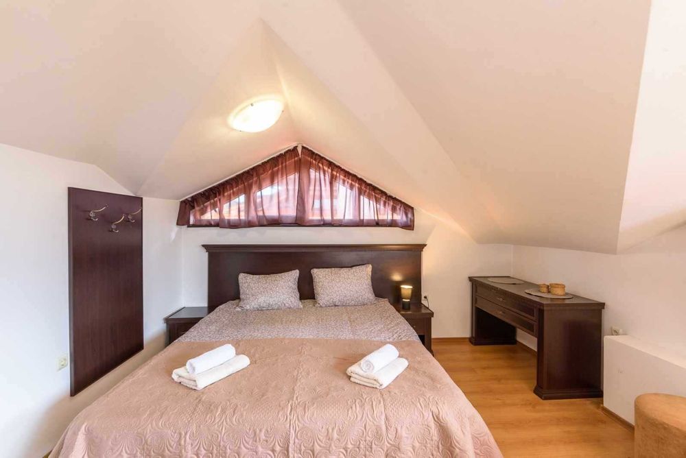 Дава се под наем Едностаен апартамент в Банско - 34 кв.м за 56.1 € - Снимка #1