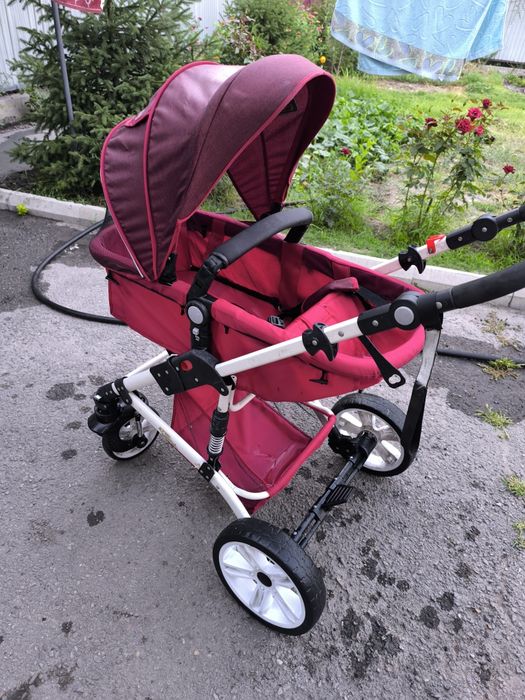 Продам детскую коляску
