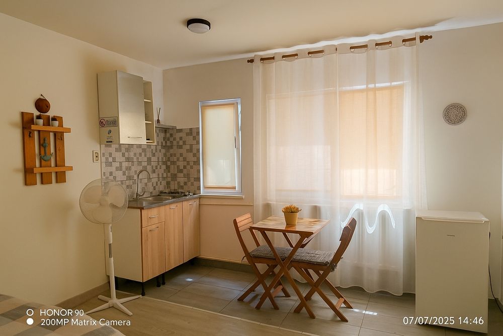 Regim hotelier zona City Mall-Tomis 3