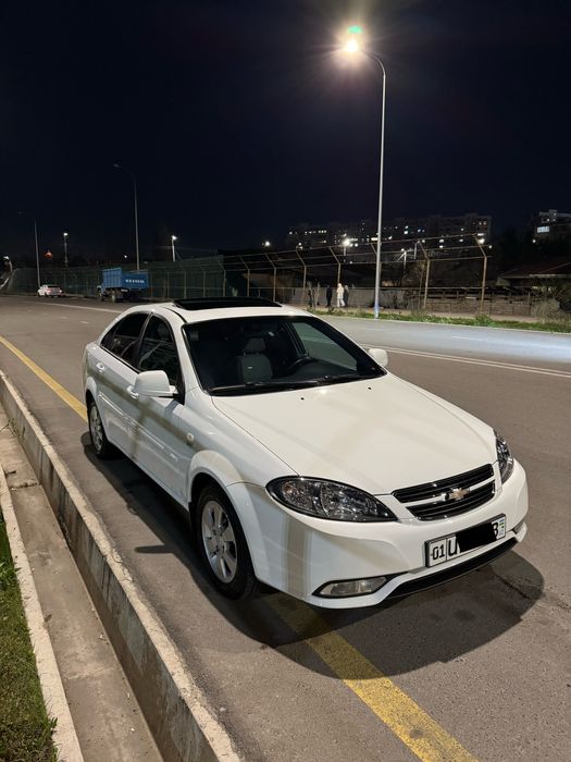 продается gentra 2022