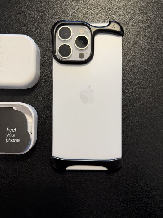 Husa Arc Pulse Grafit Iphone 16 Pro Max