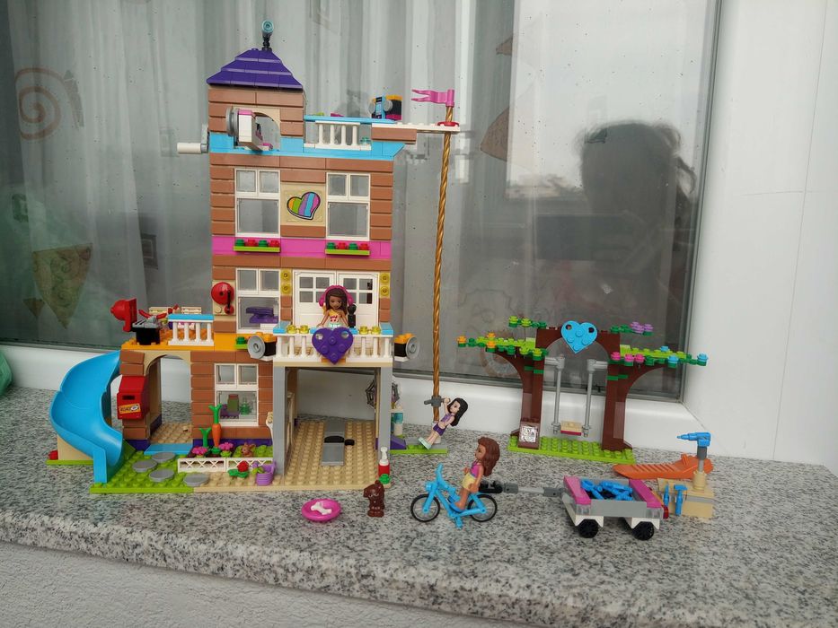 Конструктор Лего Сити и Френдс